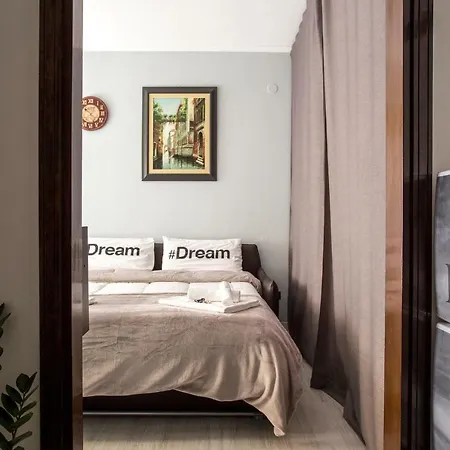Apartment Dream Studio *